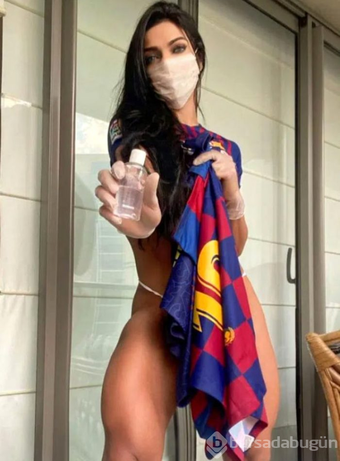 Bikini giyen model korona için kampanya başlattı!