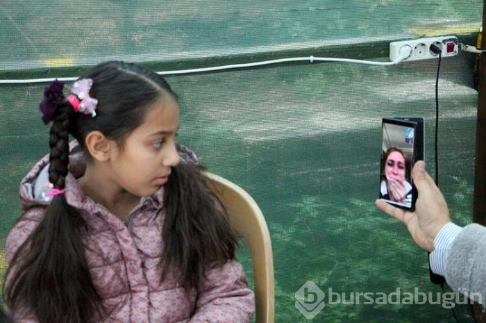 Korona İranlı çift ile çocuklarını ayırdı