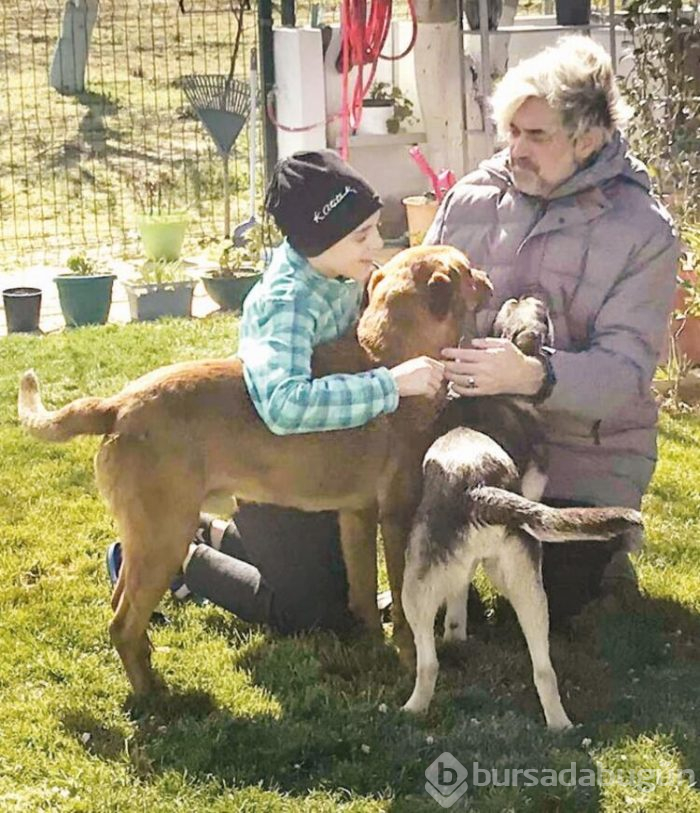 Ünlü oyuncu corona virüsünden kaçıp, çiftliğe yerleşti!