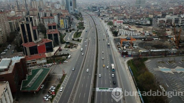 Koronavirüs İstanbul'un pazartesi trafiğine yansıdı