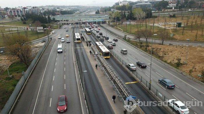 Koronavirüs İstanbul'un pazartesi trafiğine yansıdı