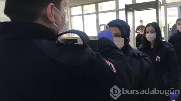 Prof. Dr. Mehmet Ceyhan: "Koronavirüs salgını üç yolla bitebilir"