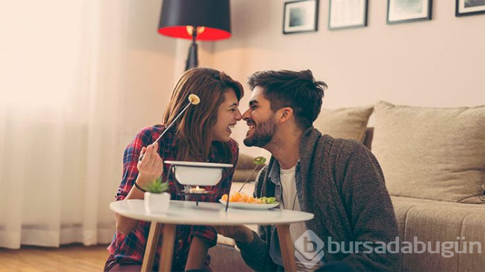 Evde yapılabilecek romantik aktivite önerileri