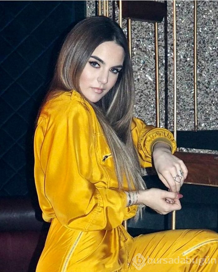 Şarkıcı JoJo kalça dansıyla olay oldu!