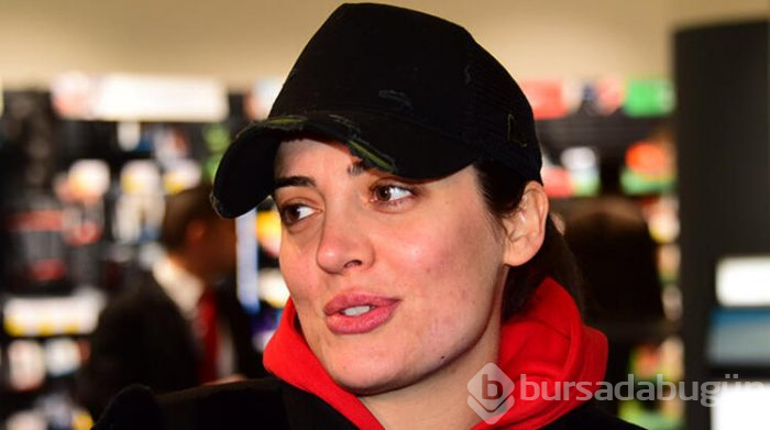İrem Sak, çeyrek altın paylaşımı yaptı