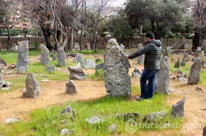 Alanya'daki 500 gizemli mezar sırrını koruyor