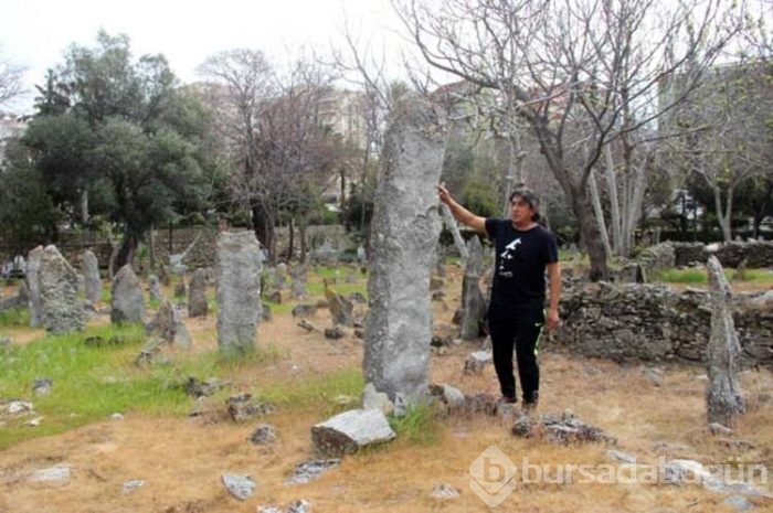 Alanya'daki 500 gizemli mezar sırrını koruyor