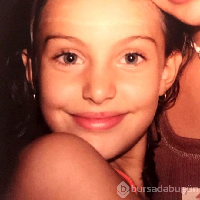 Tuvana Türkay'ın çocukluk fotoğrafına beğeni yağdı!