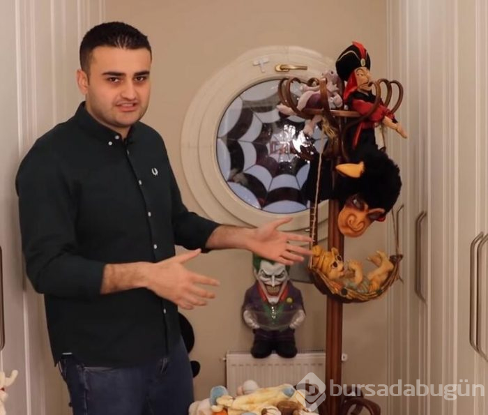 CZN Burak'ın oyuncaklarının fiyatı 100 - 150 bin TL!