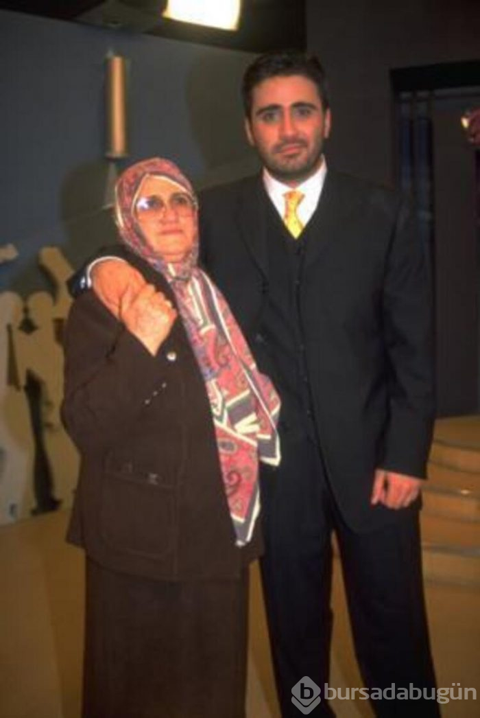Ünlü oyuncu annesinin kopyası! 