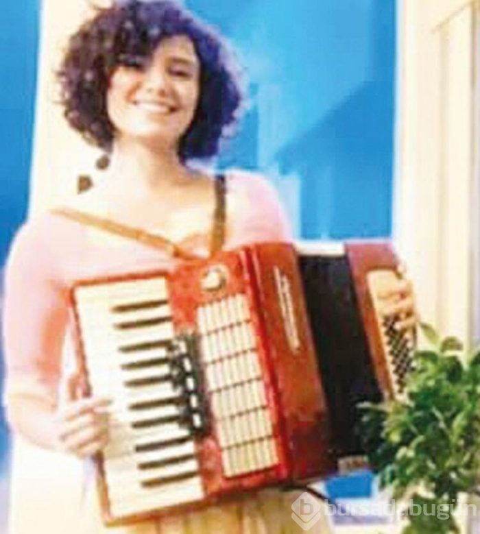 Evden canlı yayın yapıyorlar 