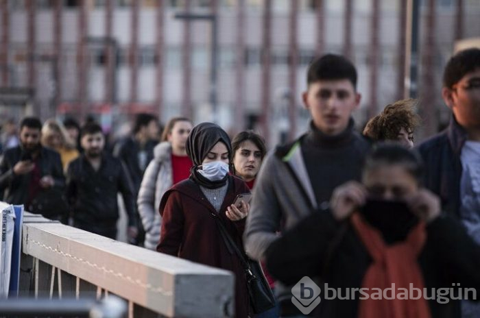 Türkiye'de on kişiden dördü koronavirüse karşı herhangi bir önlem almıyor