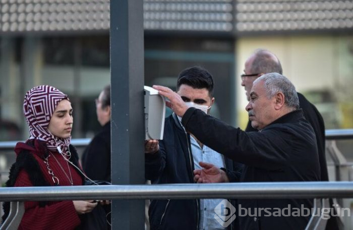 Türkiye'de on kişiden dördü koronavirüse karşı herhangi bir önlem almıyor