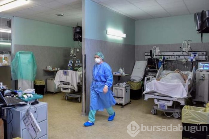 Virüsü başkalarına bulaştırdığını düşünen hemşire intihar etti