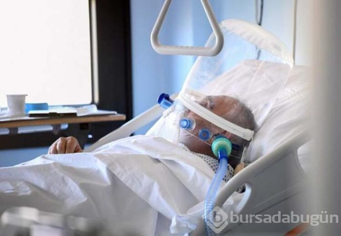 Virüsü başkalarına bulaştırdığını düşünen hemşire intihar etti