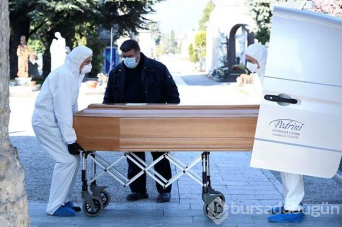 Virüsü başkalarına bulaştırdığını düşünen hemşire intihar etti