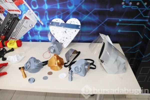 3D yazıcıyla siper maske ve solunum maskesi üretimine başlandı