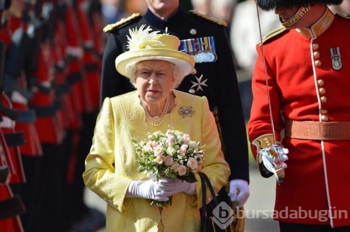 Kraliçe Elizabeth'ten 'sağlıklıyım' mesajı