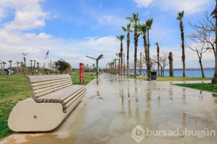 Antalya'nın dünyaya açılan kapısı bomboş kaldı!