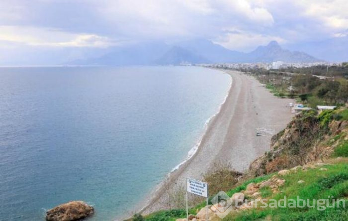 Antalya'nın dünyaya açılan kapısı bomboş kaldı!