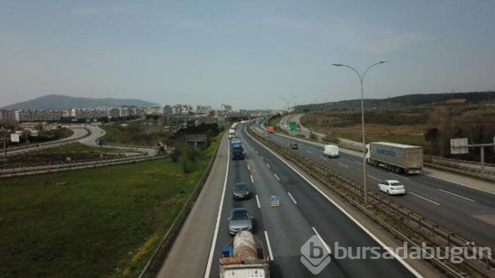 İstanbul'da metrelerce kuyruk oluştu 