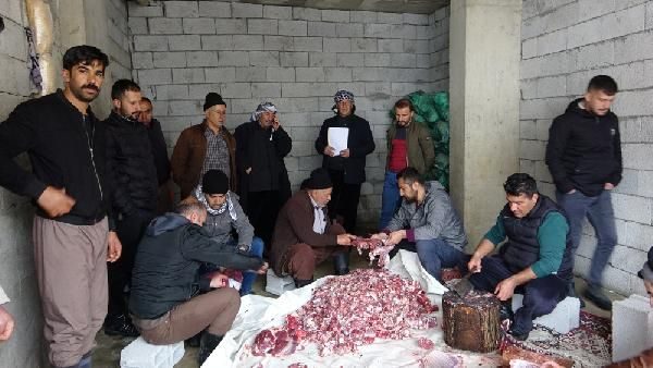 Korona virüsün bitmesi için kurban kestiler! 