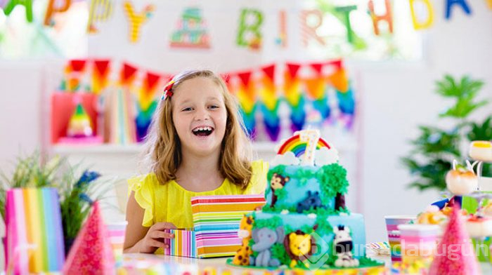 Sosyal mesafeyi koruyarak çocuklarımızın doğum gününü eğlenceli şekilde nasıl kutlayabiliriz?