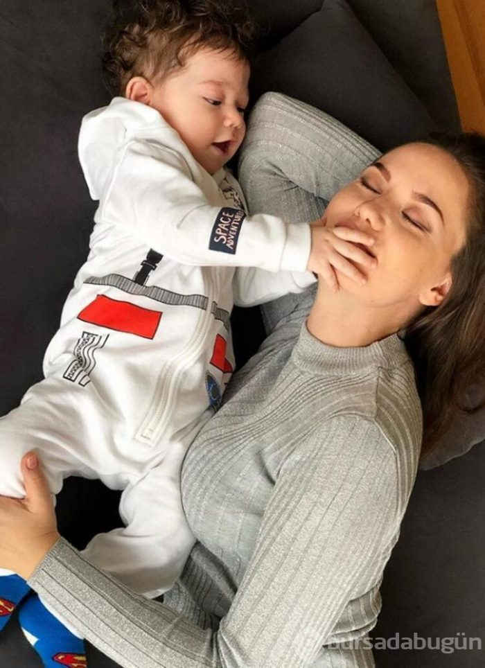 Fahriye ve Burak işleri bölüştü