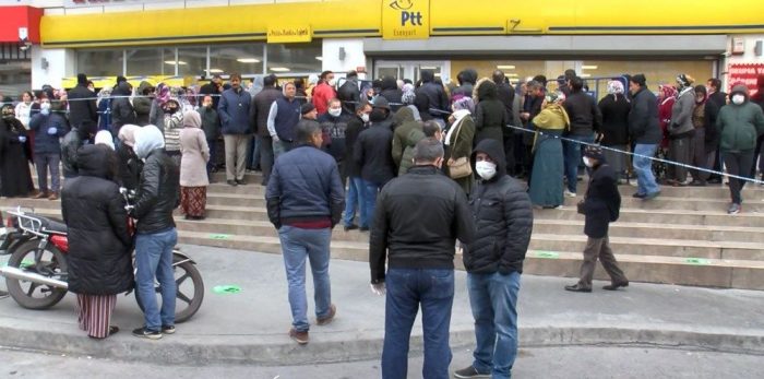 Sosyal mesafe hiçe sayıldı