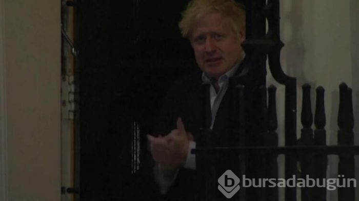 Sağlık çalışanlarını alkışlayan Boris Johson'dan ilk görüntü geldi
