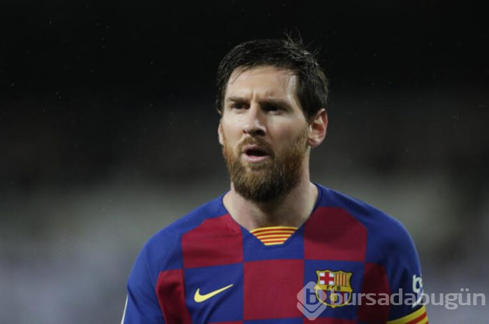 Messi'nin özel jeti Brüksel havalimanına acil iniş yaptı