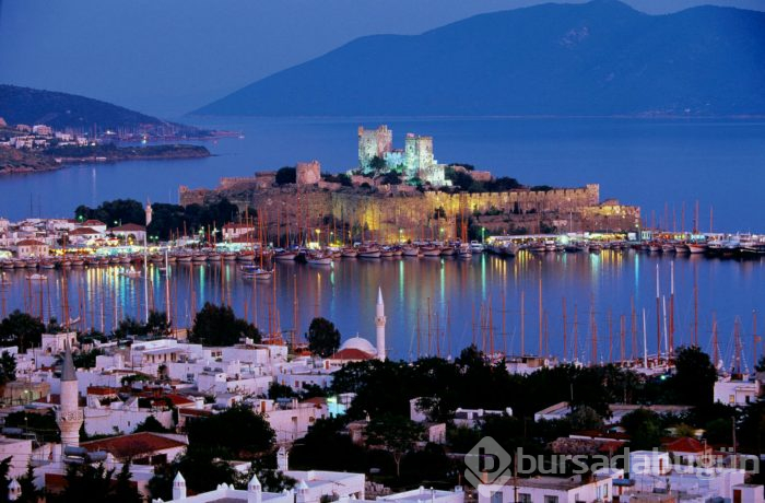 Bodrum'da 25 günde 125 bin araç giriş yaptı