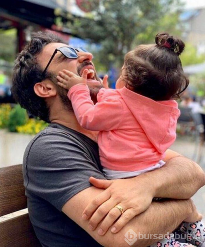 Tarkan'dan 'evde kal' mesajı