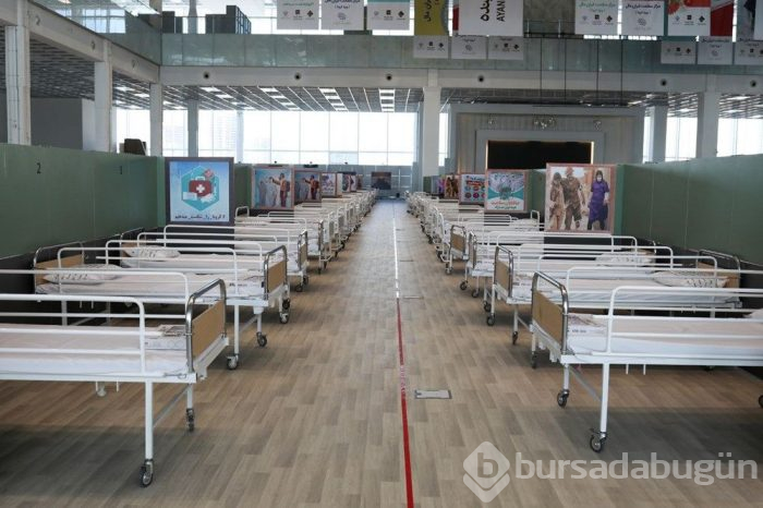 Dev alışveriş merkezi koronavirüs için hastaneye çevrildi