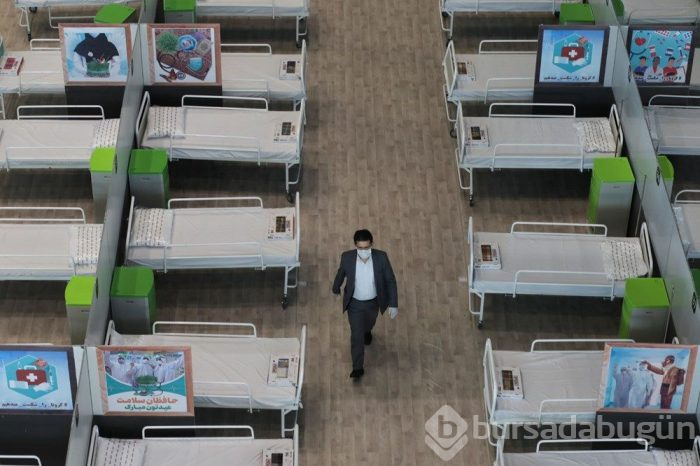 Dev alışveriş merkezi koronavirüs için hastaneye çevrildi