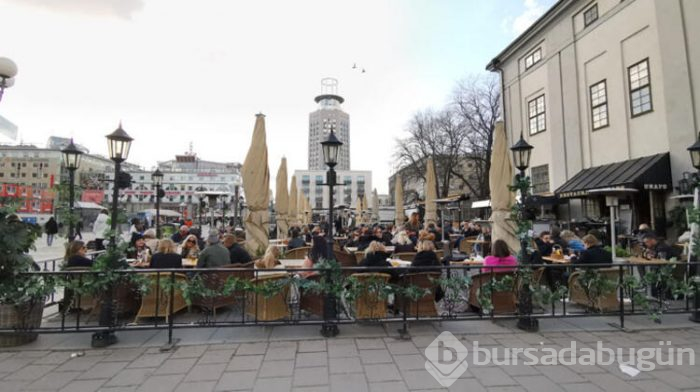 Stockholm'de insanlar kafeleri doldurdu!