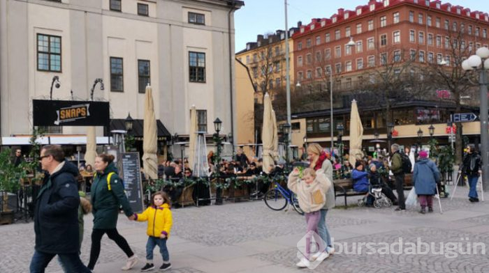 Stockholm'de insanlar kafeleri doldurdu!