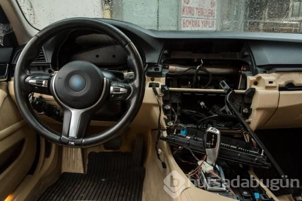 Parmakizi bile yok, tüm elektrik aksamı çalındı!
