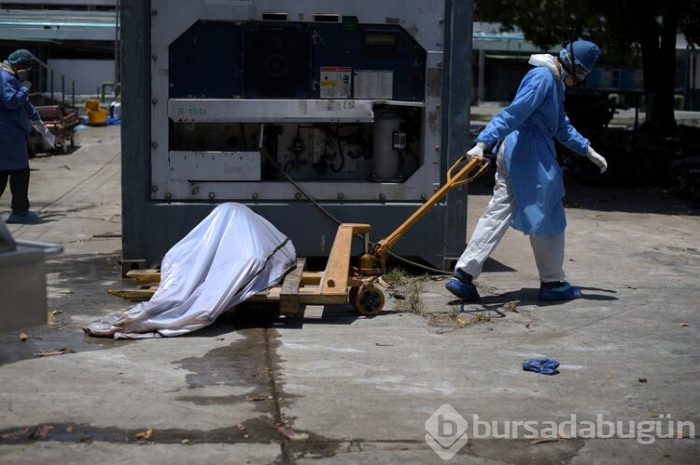 Ekvador COVID-19 salgını nedeniyle büyük çöküş yaşıyor