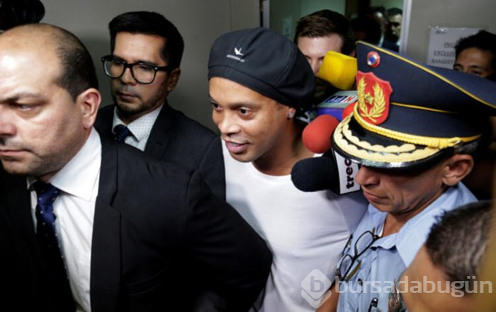 Ronaldinho koronavirüs salgınının geçmesini bekleyecek