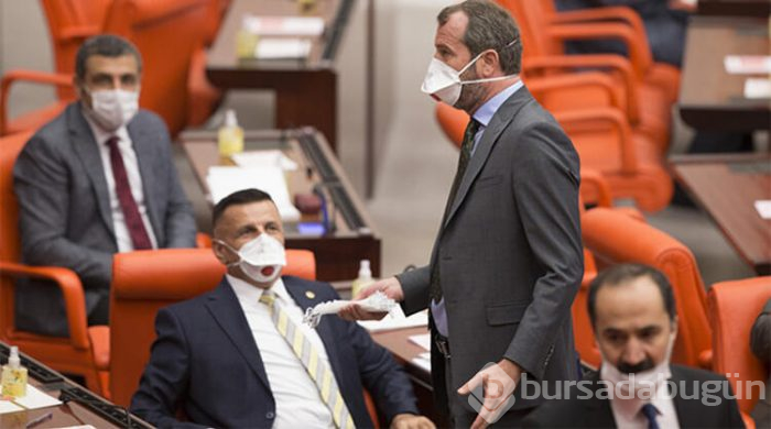 TBMM'de maskeli milletvekilleri