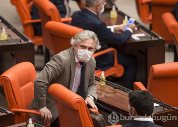 TBMM'de maskeli milletvekilleri