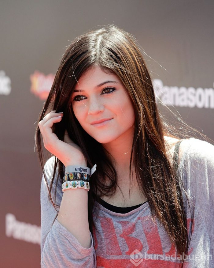 İşte dünyanın en genç milyarderi  Kylie Jenner hakkında bilinmeyenler