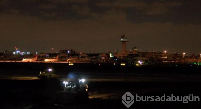 Salgın hastanelerindeki çalışmalar gece de devam etti