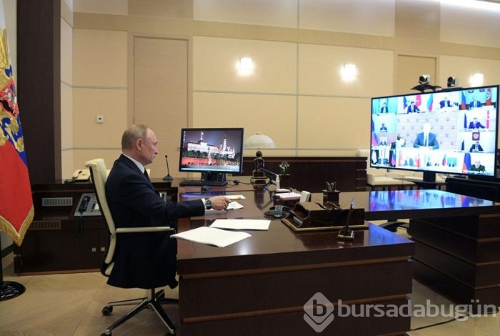 Rusya, Putin'i suçluyor