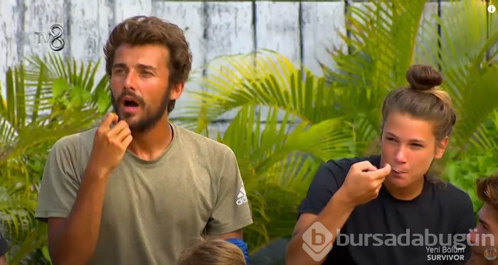 Survivor'daki ikili arasında açık artırma jesti