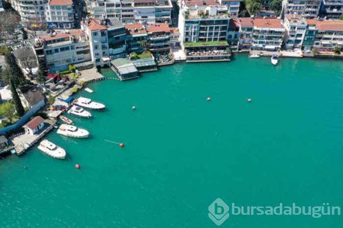 İstanbul turkuaza büründü
