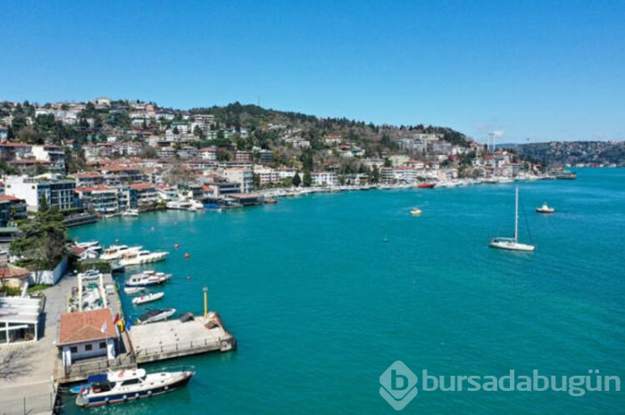 İstanbul turkuaza büründü