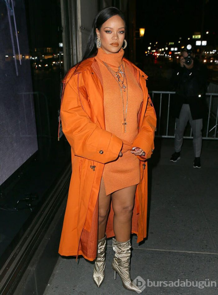 Rihanna harekete geçti! 