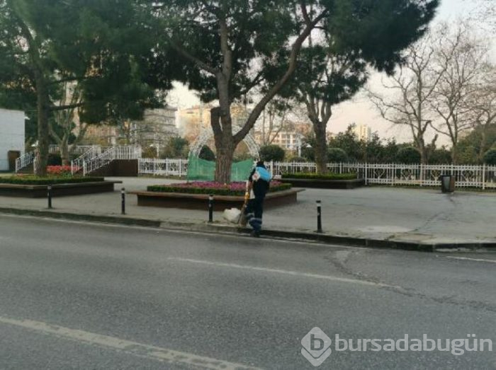 Yasağa rağmen sokağa çıktı!